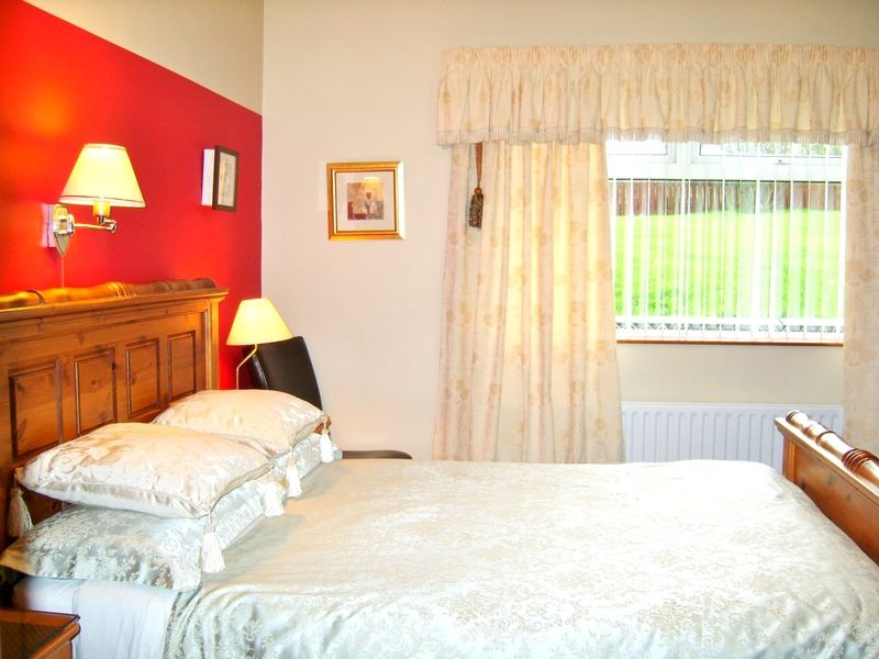 White Park B&B Балибоуфи Екстериор снимка